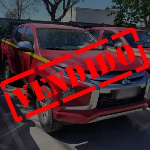 VENDIDO - CAMIONETA MITSUBISHI L200 KATANA CR 2.4 ROJA