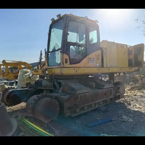 EXCAVADORA KOMATSU PC-600 AÑO 2014 - Imagen 2