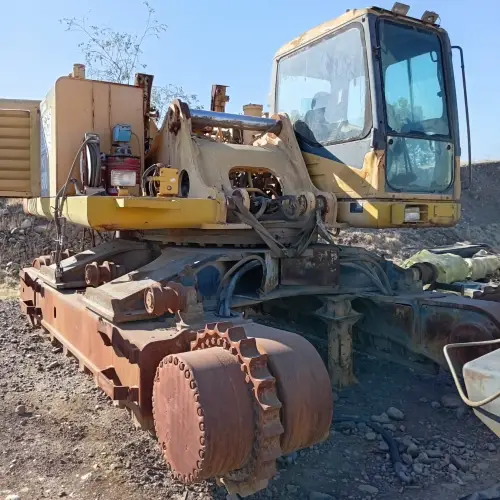 EXCAVADORA KOMATSU PC-600 AÑO 2014 - Imagen 3