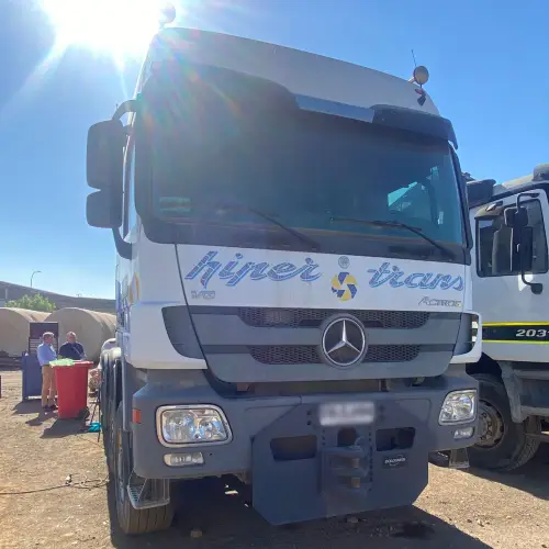 VENDIDO-CAMIÓN MERCEDES-BENZ ACTROS 4151 K AÑO 2013 - Imagen 2
