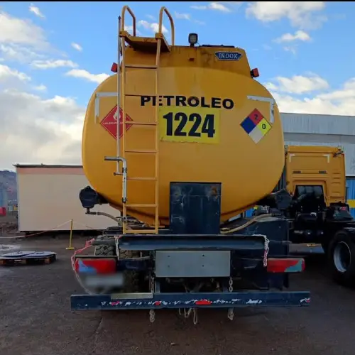 CAMIÓN MAN TGS 33.400 ESTANQUE DE COMBUSTIBLE 6X4 AÑO 2014 - Imagen 5